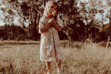 Load image into Gallery viewer, Bee Eco Bubble Wand
