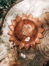 Load image into Gallery viewer, Sun Strainer
