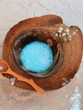 Load image into Gallery viewer, Ocean Breeze Fizz
