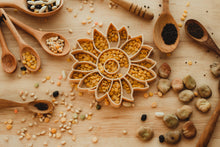 Load image into Gallery viewer, Sunflower Eco Cutter

