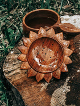 Load image into Gallery viewer, Sun Strainer
