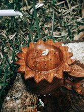 Load image into Gallery viewer, Sun Strainer
